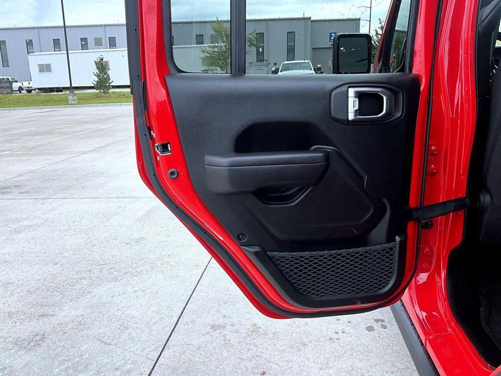 used 2022 Jeep Wrangler car, priced at $33,997