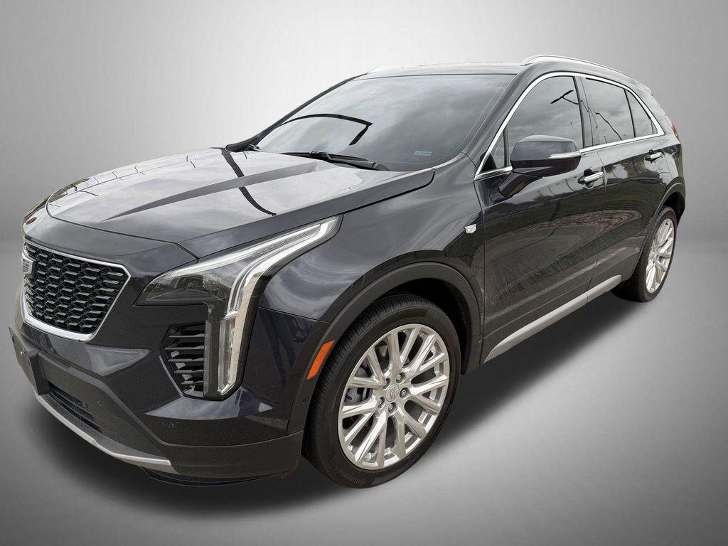 used 2022 Cadillac XT4 car, priced at $30,515