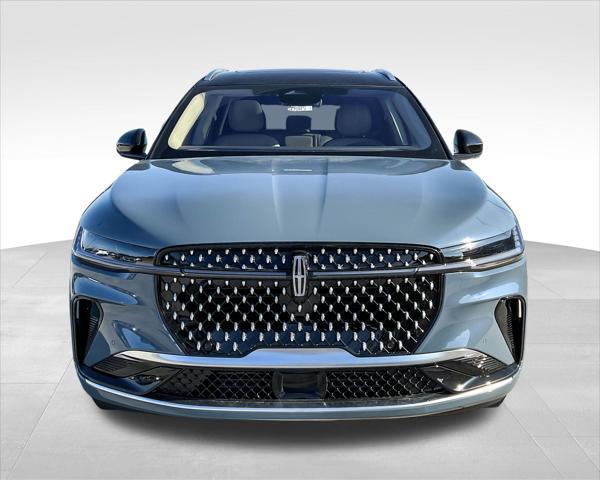 new 2025 Lincoln Nautilus car, priced at $64,504