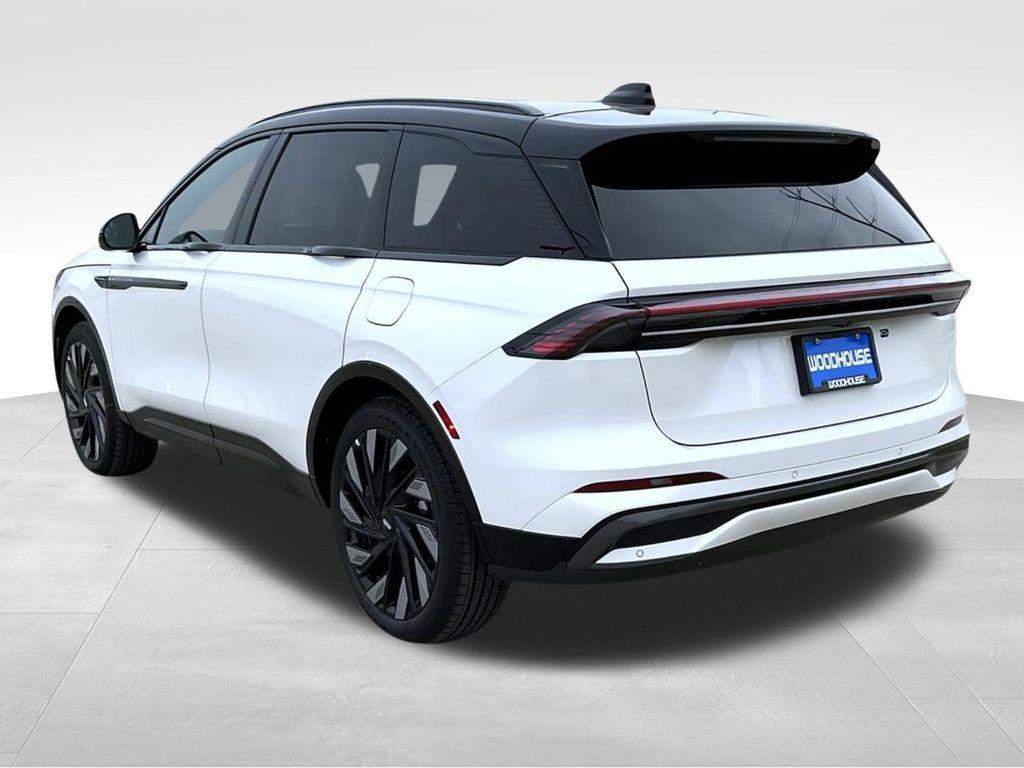 new 2025 Lincoln Nautilus car, priced at $68,754