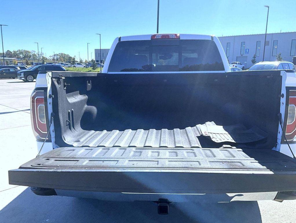 used 2018 GMC Sierra 1500 car, priced at $29,158