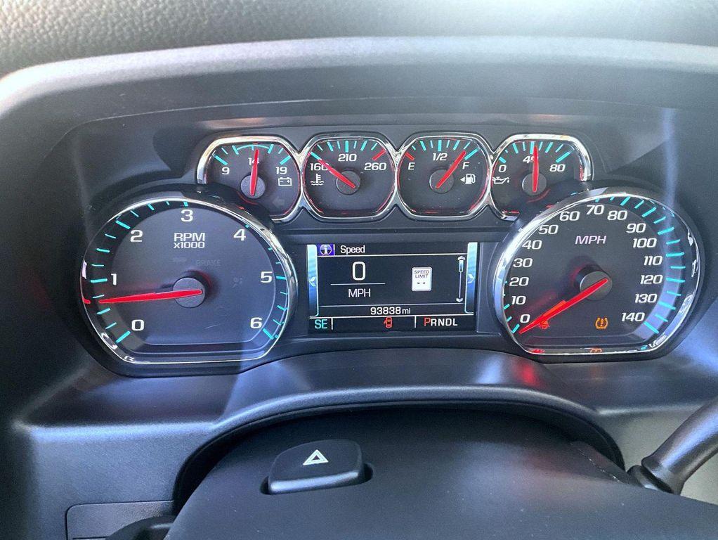 used 2018 GMC Sierra 1500 car, priced at $29,158