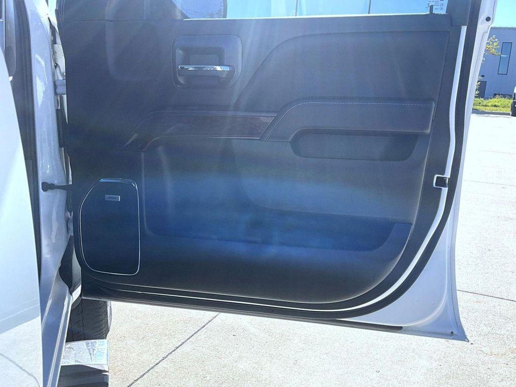 used 2018 GMC Sierra 1500 car, priced at $29,158