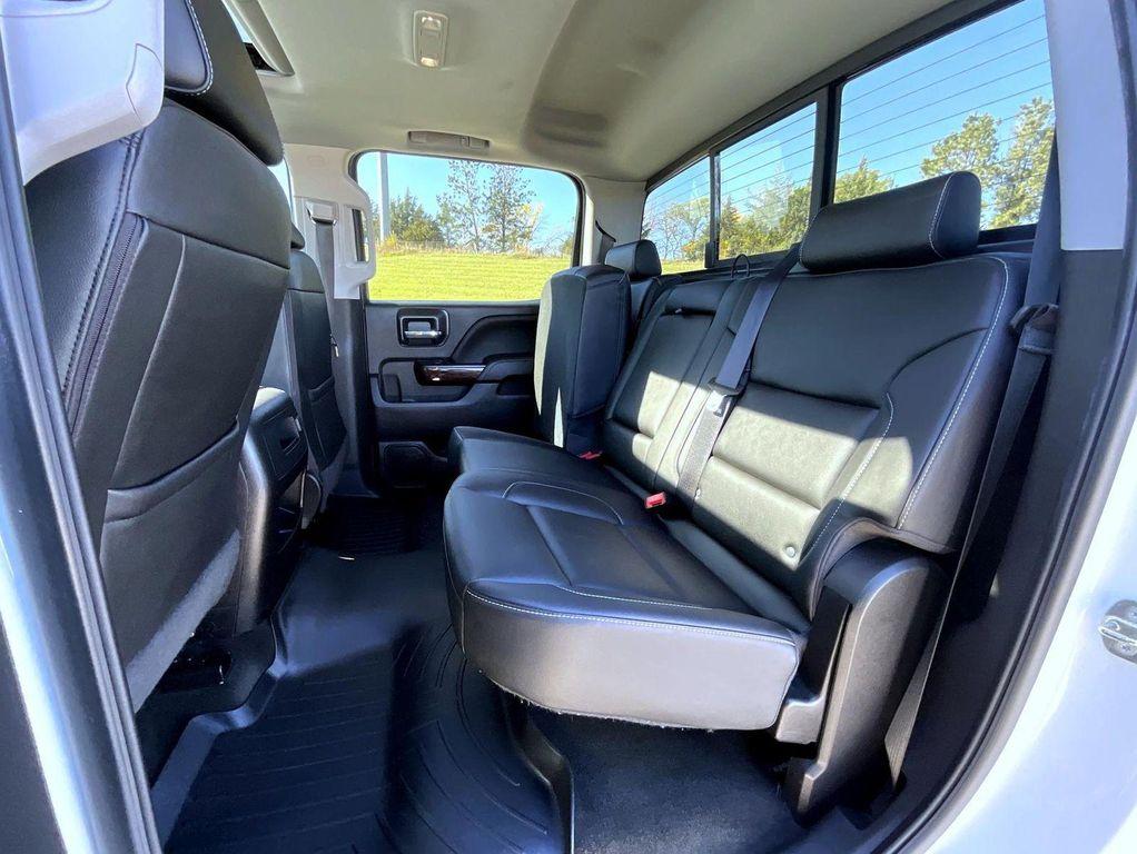 used 2018 GMC Sierra 1500 car, priced at $29,158