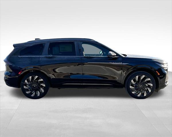 new 2025 Lincoln Nautilus car, priced at $70,459