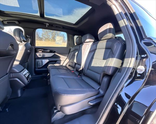new 2025 Lincoln Nautilus car, priced at $70,459