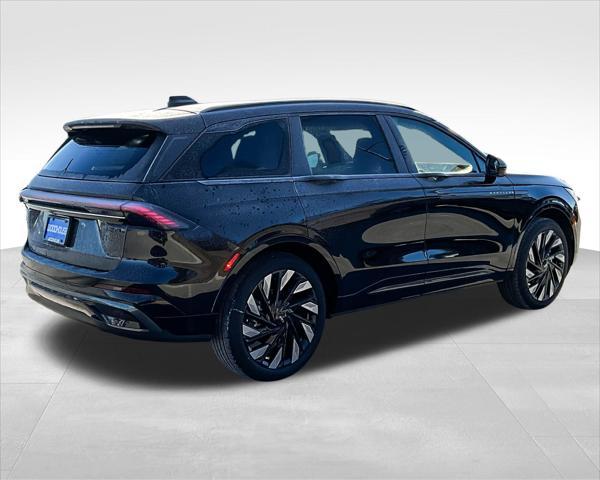 new 2025 Lincoln Nautilus car, priced at $70,459