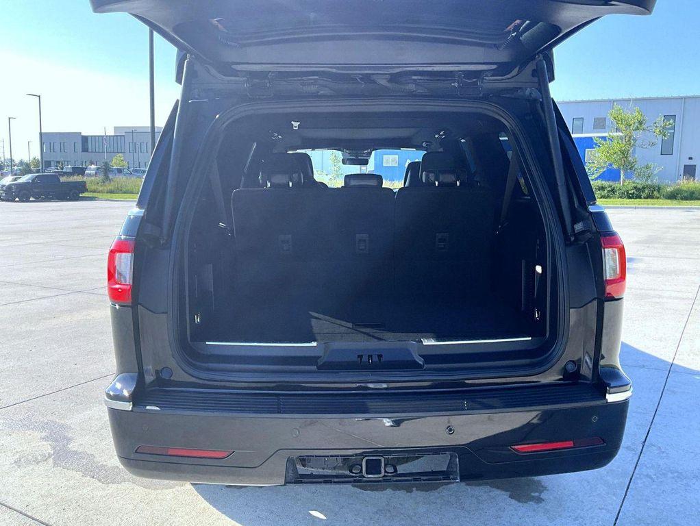 used 2021 Lincoln Navigator car, priced at $38,963