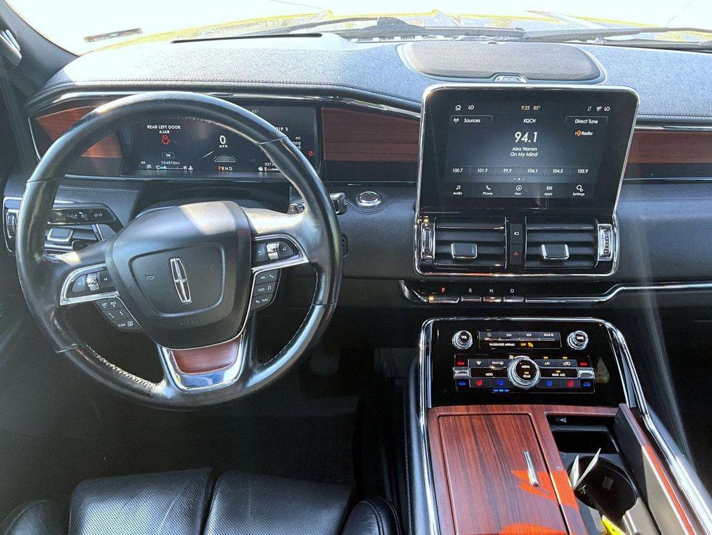 used 2021 Lincoln Navigator car, priced at $38,963
