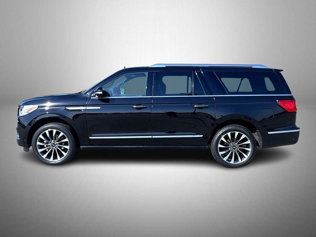 used 2021 Lincoln Navigator car, priced at $38,963