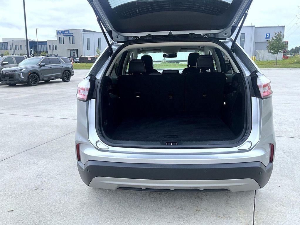 used 2024 Ford Edge car, priced at $25,499