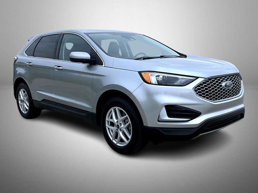 used 2024 Ford Edge car, priced at $25,499