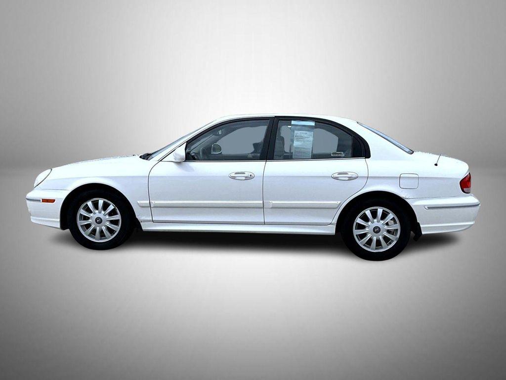used 2004 Hyundai Sonata car, priced at $4,822