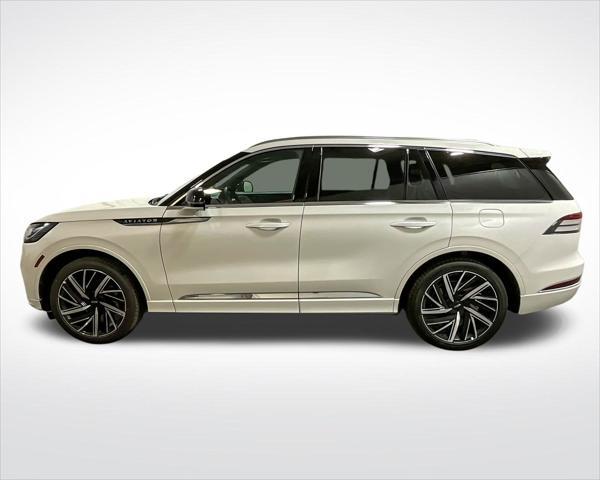 new 2025 Lincoln Aviator car, priced at $91,424