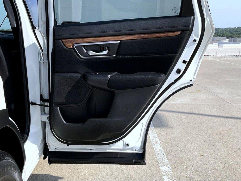 used 2018 Honda CR-V car, priced at $20,877