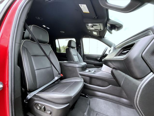 used 2023 GMC Yukon XL car, priced at $63,621