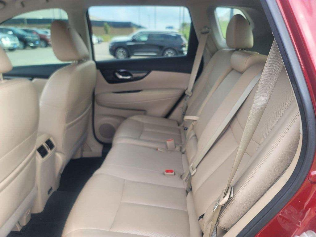used 2020 Nissan Rogue car, priced at $19,844