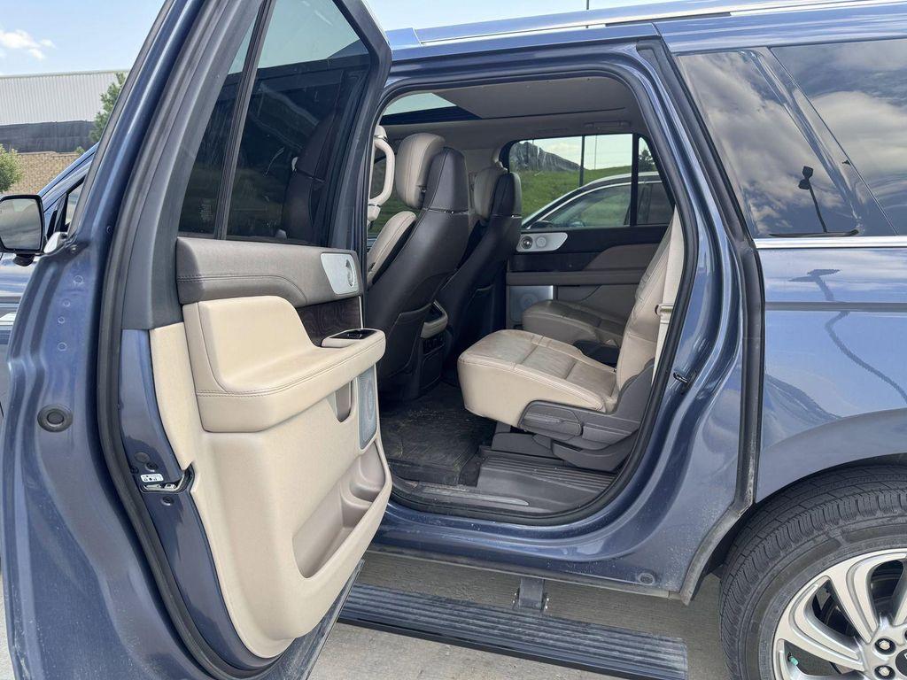 used 2022 Lincoln Navigator car, priced at $57,888