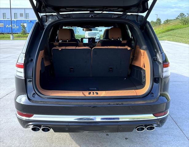 new 2025 Lincoln Aviator car, priced at $89,674