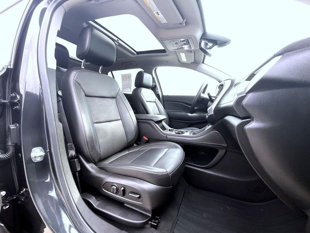 used 2020 GMC Acadia car, priced at $24,211