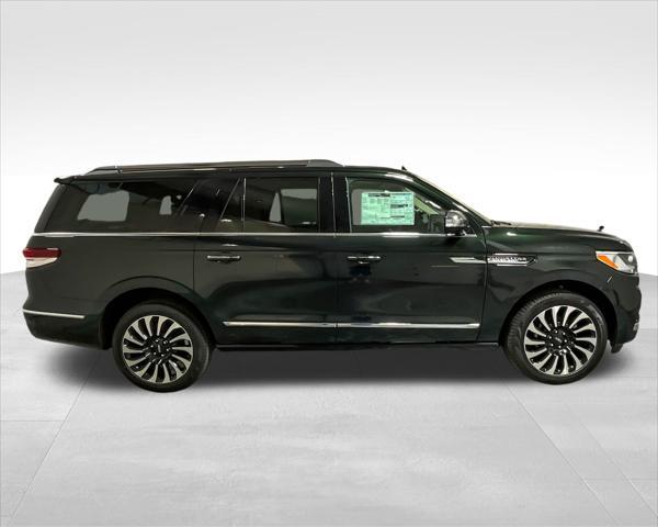 new 2024 Lincoln Navigator car, priced at $115,264