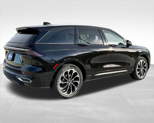 new 2024 Lincoln Nautilus car, priced at $59,519