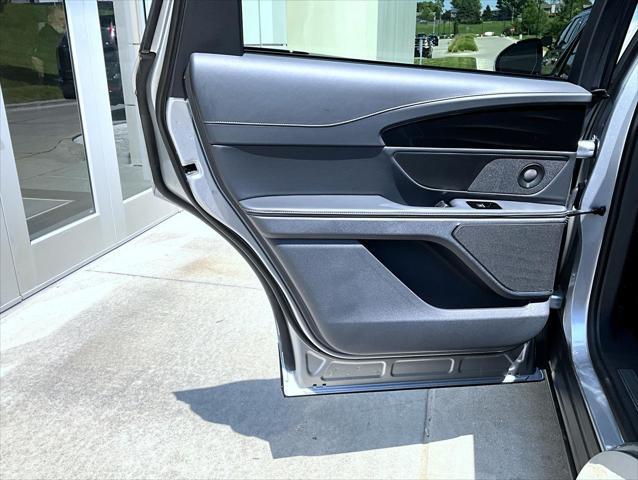 used 2024 Lincoln Nautilus car, priced at $59,995
