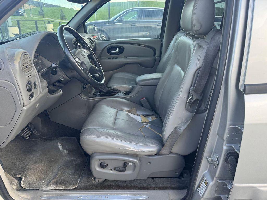 used 2004 Buick Rainier car, priced at $4,992