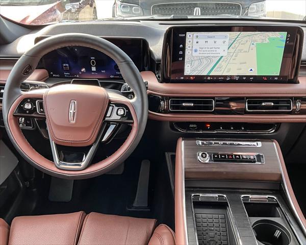 new 2025 Lincoln Aviator car, priced at $90,624