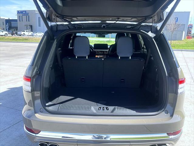 new 2025 Lincoln Aviator car, priced at $87,369