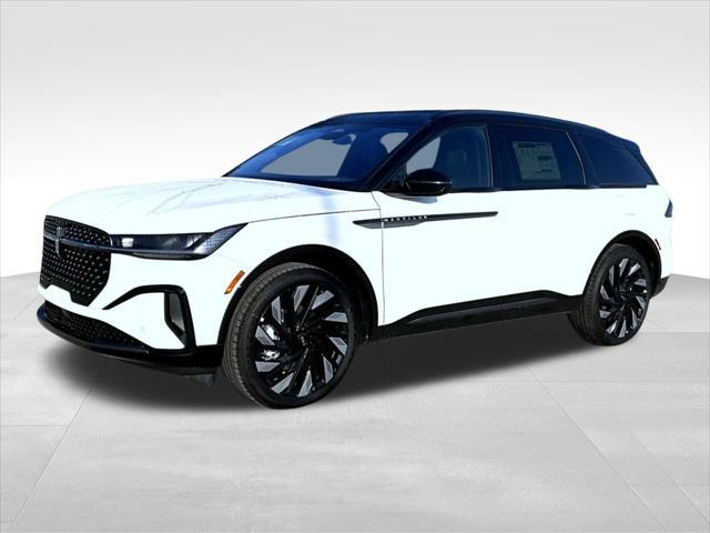 new 2025 Lincoln Nautilus car, priced at $68,754
