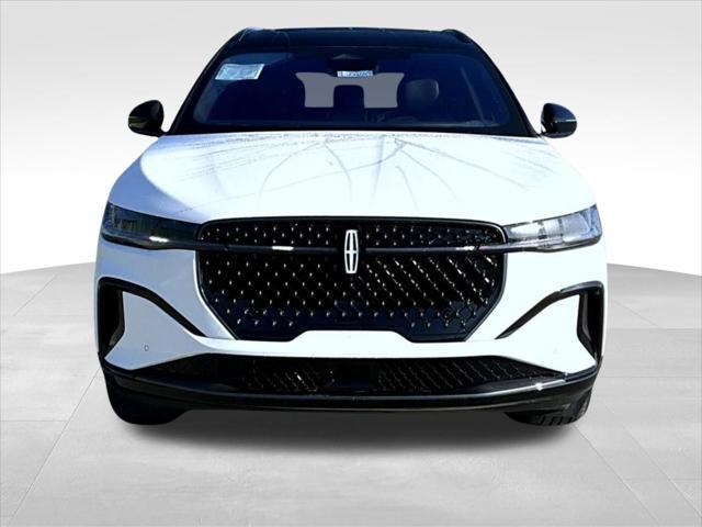 new 2025 Lincoln Nautilus car, priced at $68,754
