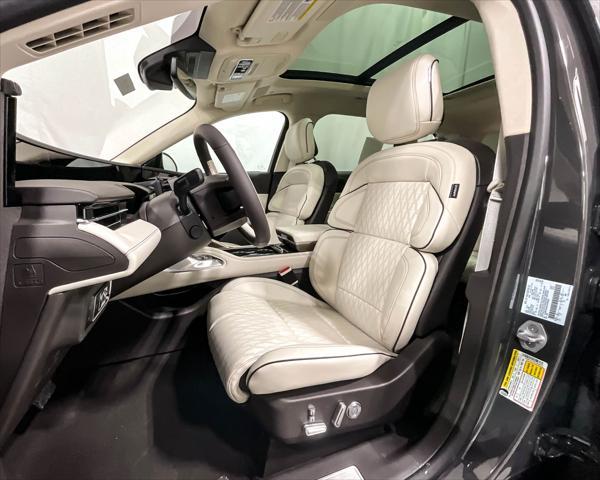 new 2025 Lincoln Nautilus car, priced at $83,944