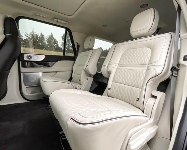 new 2024 Lincoln Navigator car, priced at $107,235