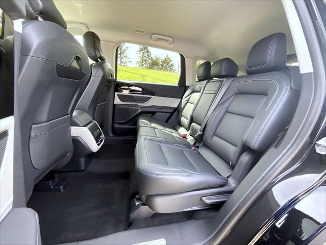 new 2025 Lincoln Nautilus car, priced at $56,034
