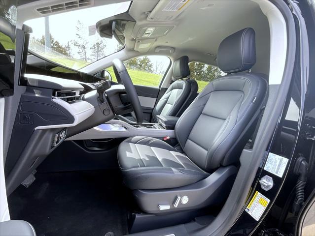 new 2025 Lincoln Nautilus car, priced at $56,034