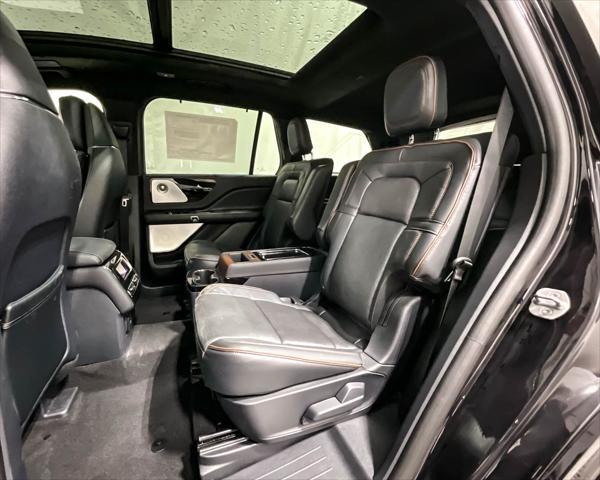 new 2025 Lincoln Aviator car, priced at $89,374