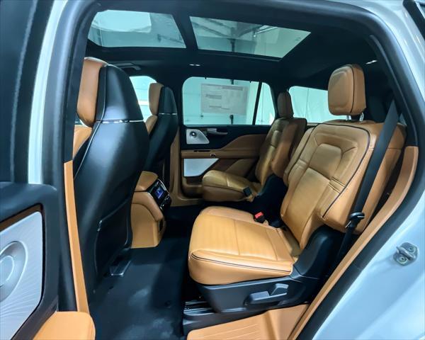 new 2025 Lincoln Aviator car, priced at $88,424