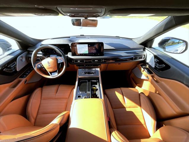 new 2025 Lincoln Aviator car, priced at $88,424