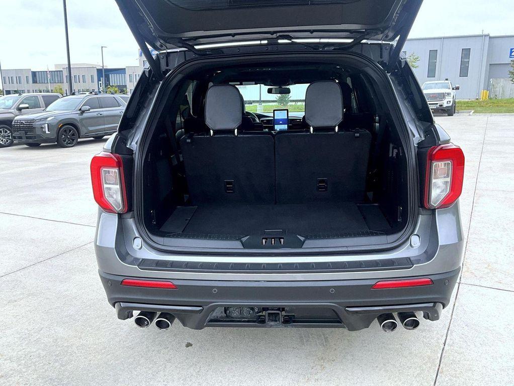 used 2021 Ford Explorer car, priced at $31,615