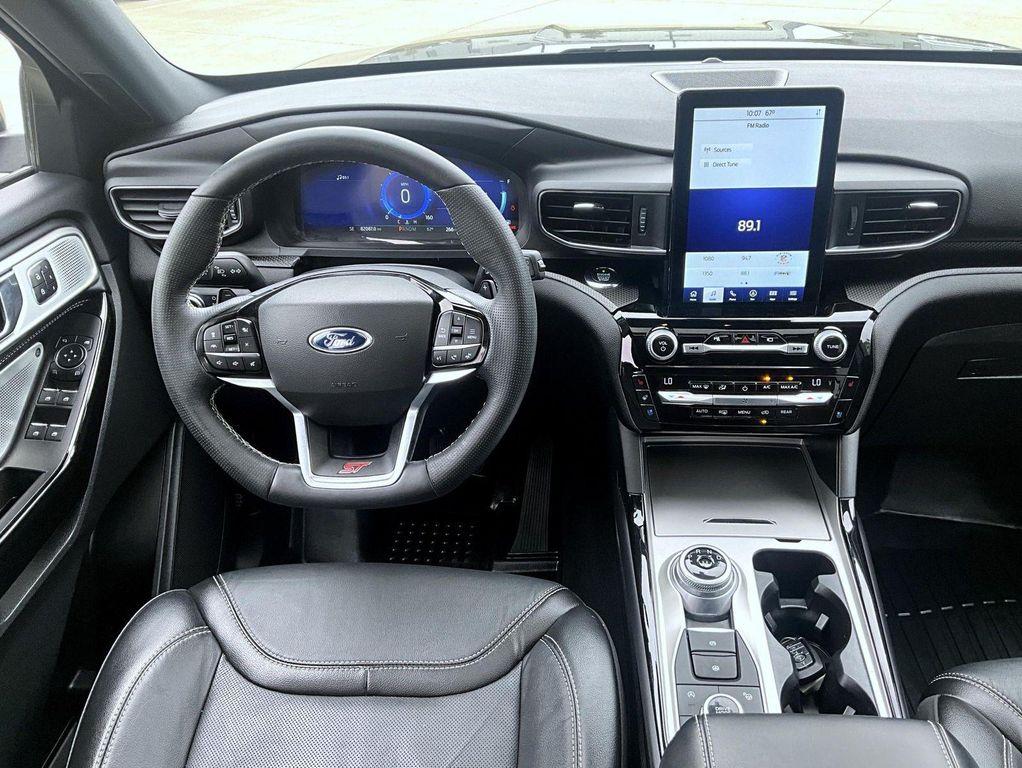 used 2021 Ford Explorer car, priced at $31,615