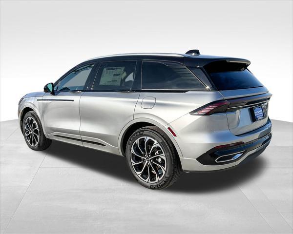 new 2025 Lincoln Nautilus car, priced at $65,004