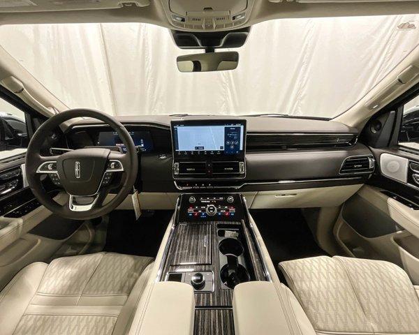 new 2024 Lincoln Navigator car, priced at $110,990