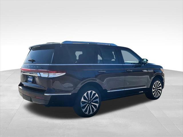 new 2024 Lincoln Navigator car, priced at $98,702