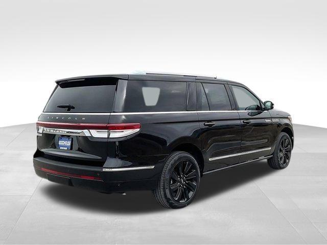 new 2024 Lincoln Navigator car, priced at $99,430