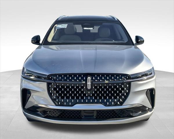 new 2025 Lincoln Nautilus car, priced at $63,004