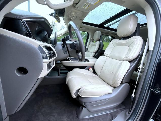 used 2023 Lincoln Navigator car, priced at $68,921