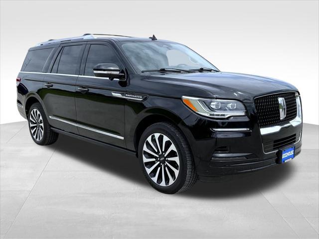 used 2023 Lincoln Navigator car, priced at $69,880