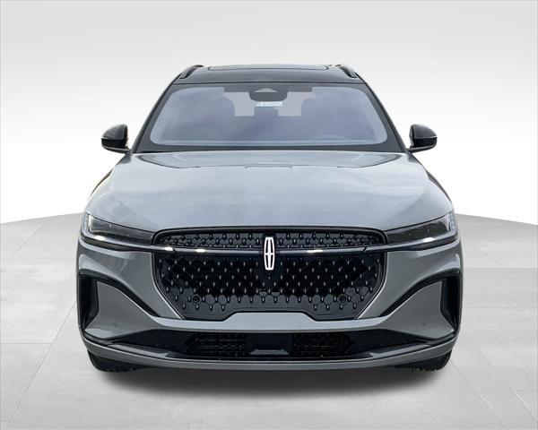 new 2025 Lincoln Nautilus car, priced at $82,694