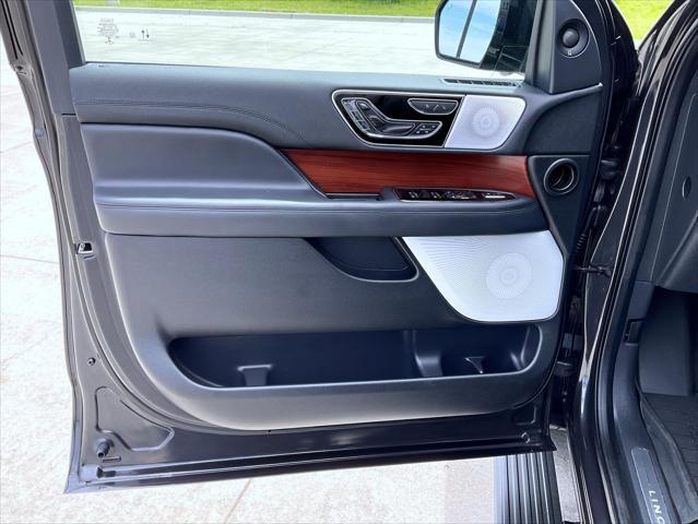 used 2022 Lincoln Navigator car, priced at $58,111